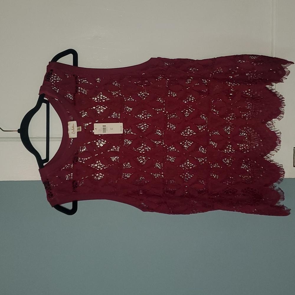 Lace tank nwt